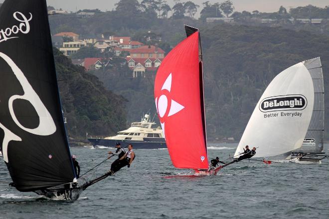Coming into the bottom mark - 2015 18ft Skiffs R. Watt Memorial Trophy © Frank Quealey /Australian 18 Footers League http://www.18footers.com.au